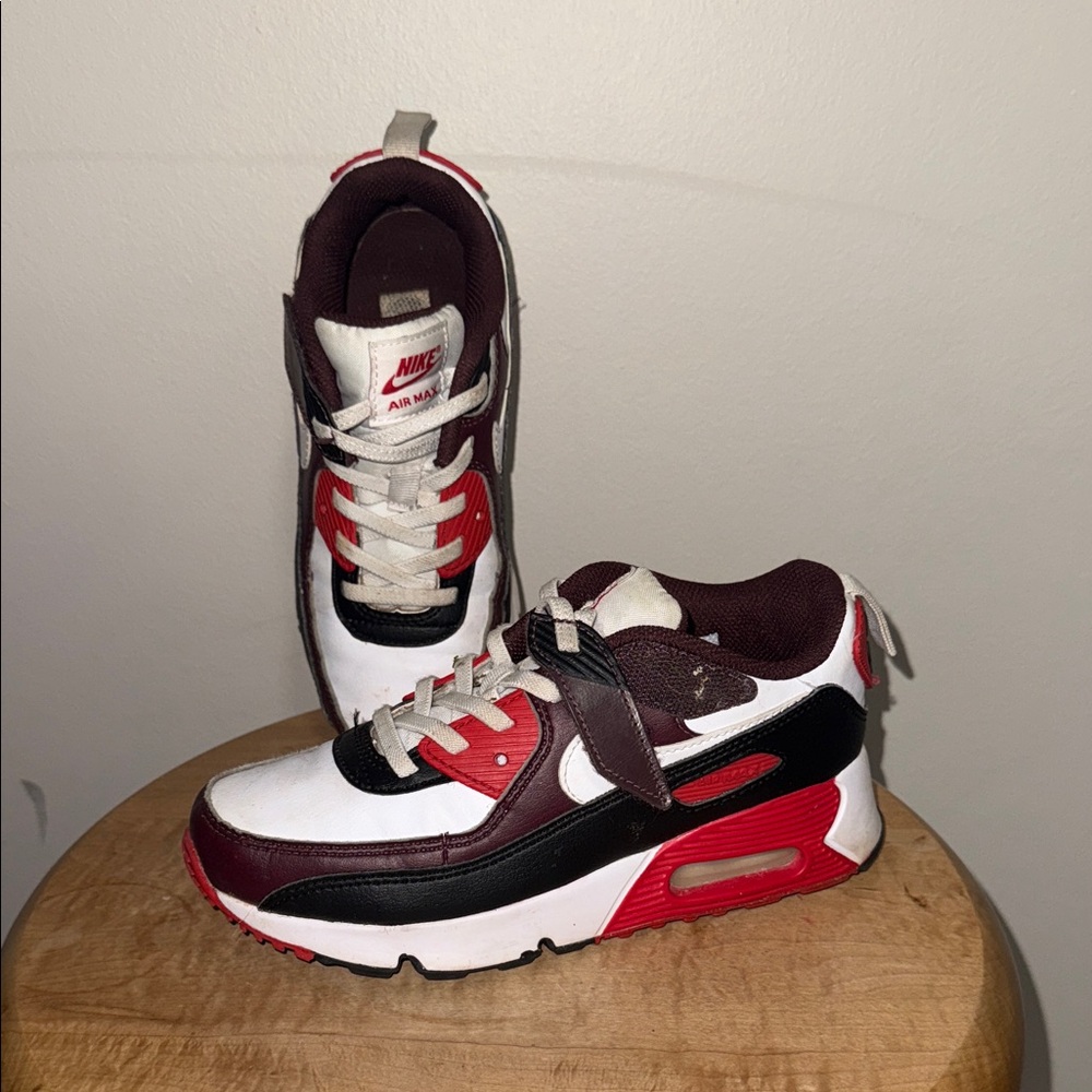 Nike Kids Sneakers Red Black White